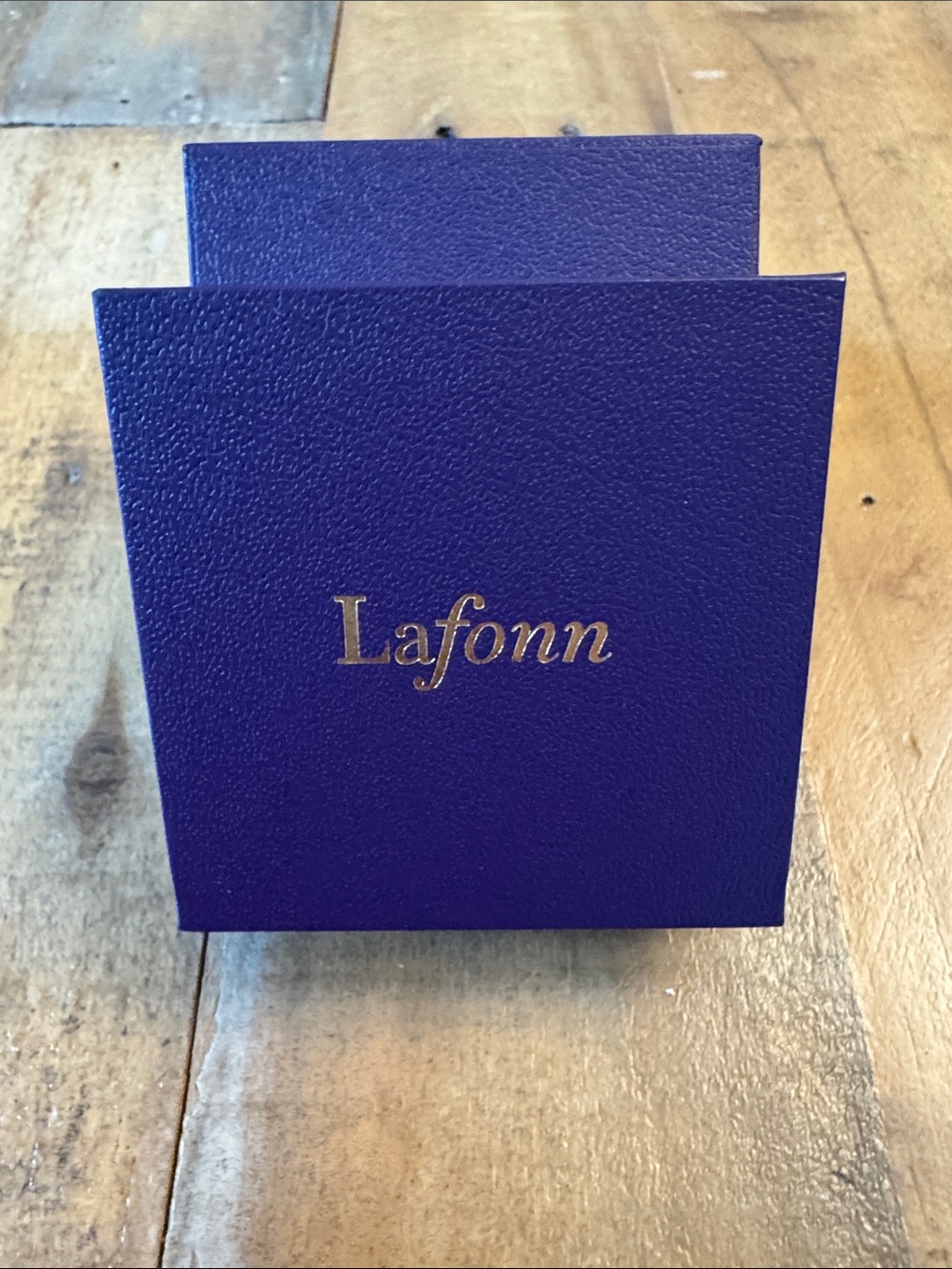 Lafonn White Square simulated diamond 1.5 carat ctw stud Earrings silver NWT - Picture 4 of 5